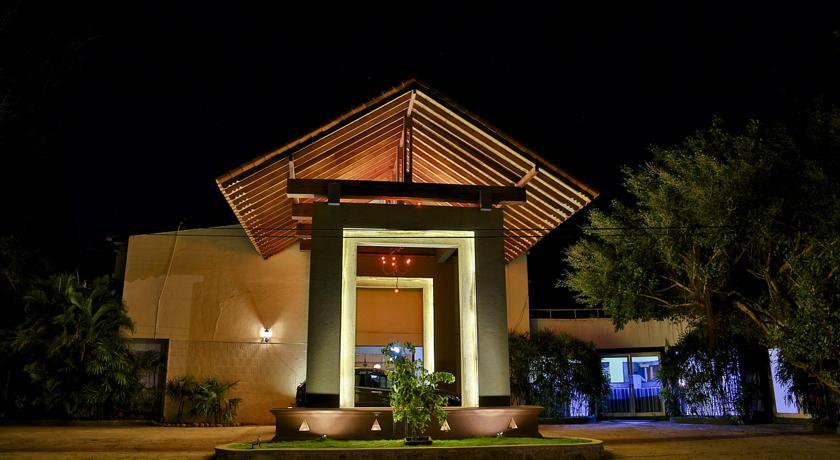 Miridiya Lake Resort Anuradhapura Zewnętrze zdjęcie